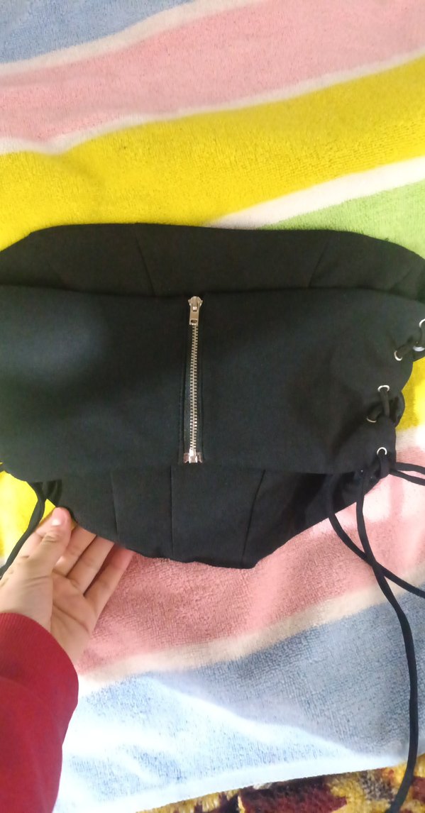 Siyah Gotik Kayışlı Straplez Bustiyer - Görsel 4