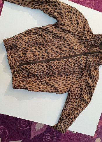 Bershka Leopar Desenli Kürklü Kadın Ceket