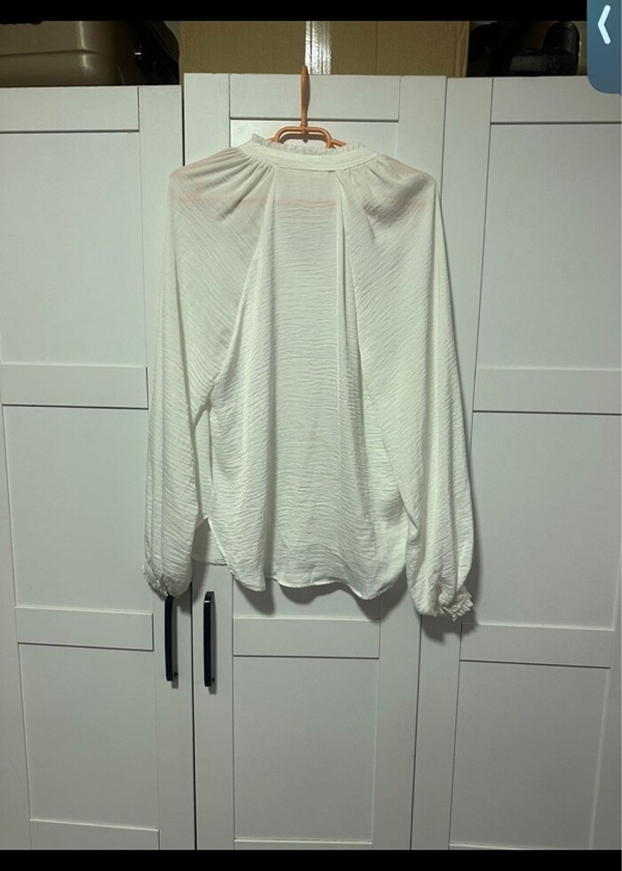 Beyaz gömlek - Görsel 5