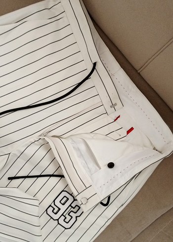 Erkek Beyaz Çizgili Rahat Kesim Eşofman Altı - Görsel 2