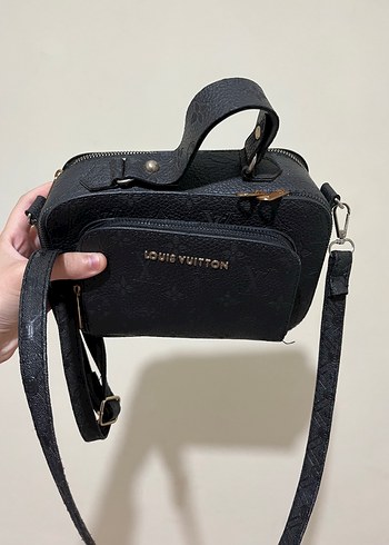 Diğer Louis Vuitton Siyah Yılan Derisi Desenli Deri Çanta