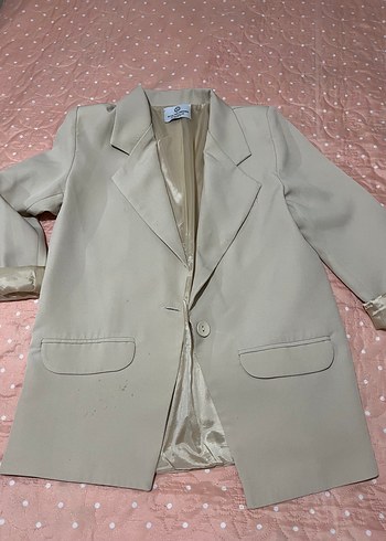 Düğmeli Bej Midi Kadın Blazer Ceket