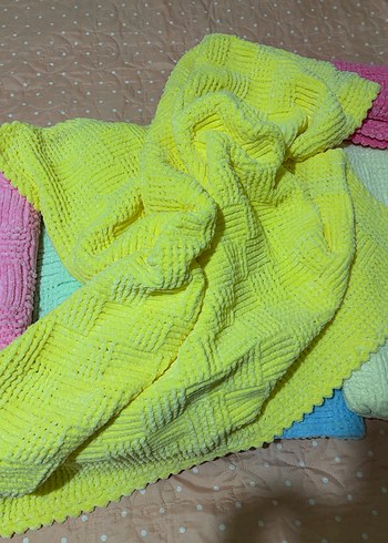 Pastel Renkli Örgü Çocuk Battaniyesi - Görsel 10
