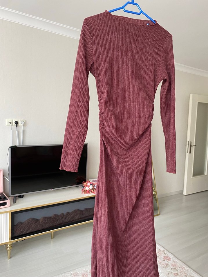 Bordo Piliseli Uzun Kollu Kadın Elbise - Görsel 3