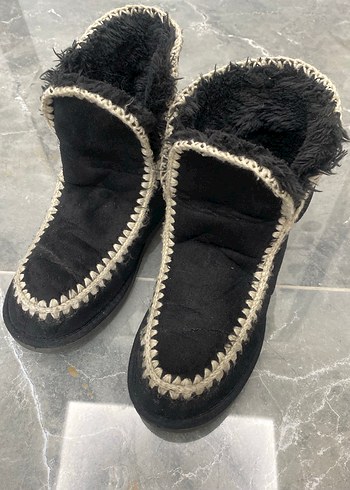 38 Beden Siyah Kürklü Bohem Kadın Dolgu Topuk Bot