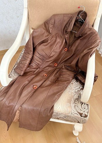 Düğmeli Kahverengi Uzun Deri Kadın Ceketi - Görsel 4