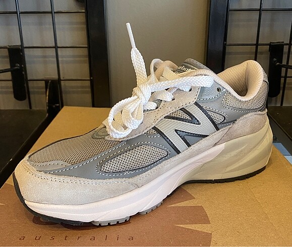 38 Beden NB NEW BALANCE 990 V4