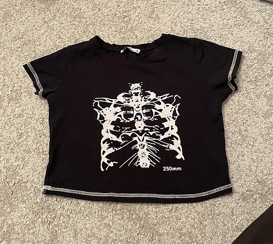 Siyah crop