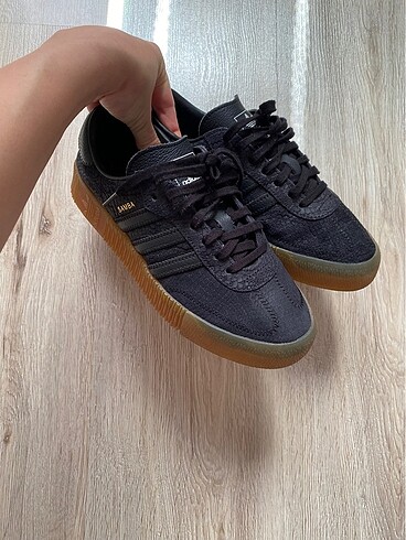 38 Beden siyah Renk Adidas samba