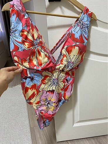 Mayo bikini