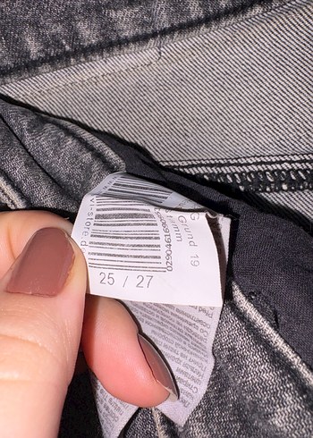 Gri Batik Desenli Bol Kesim Kadın Kot Pantolon - Görsel 2