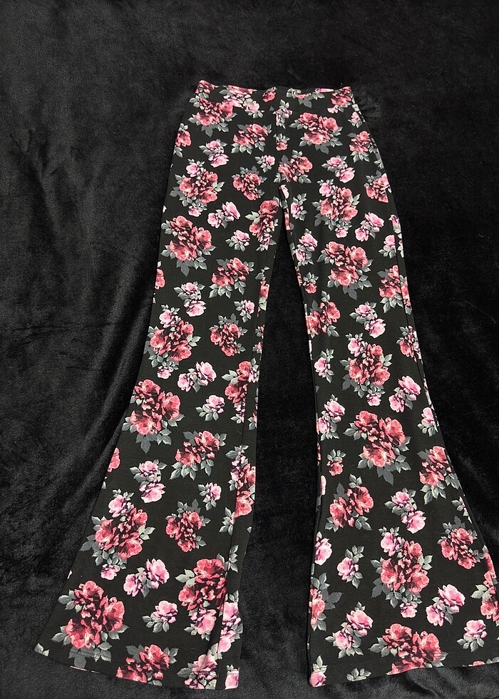 İspanyol paça likralı pantolon - Görsel 2