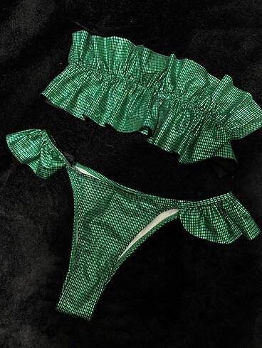 Yurt dışından parlak yeşil bikini takımı - Görsel 5
