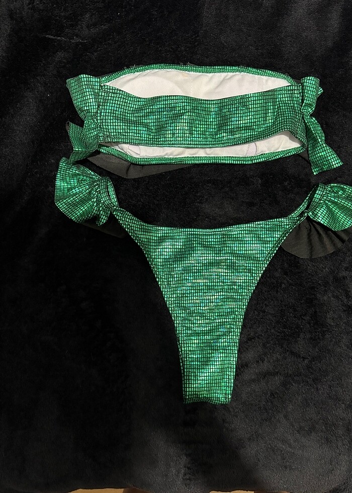 Yurt dışından parlak yeşil bikini takımı - Görsel 3
