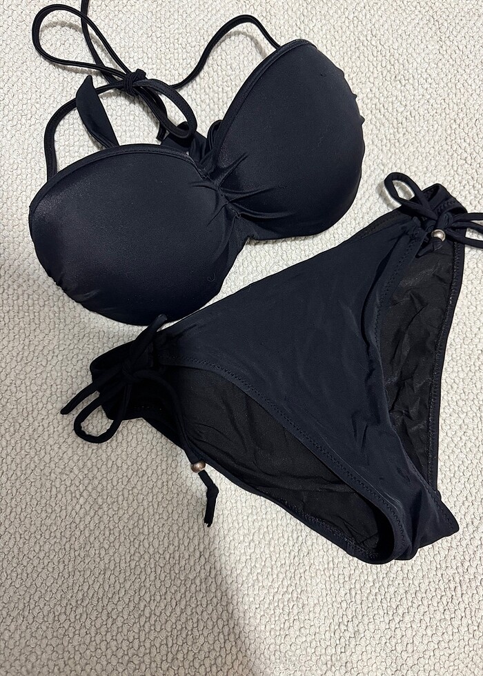 Siyah bikini takımı - Görsel 2