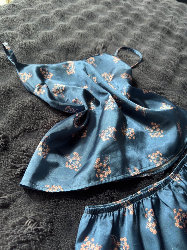 Mavi Desenli Mini İp Askılı Pijama Takımı - Görsel 2