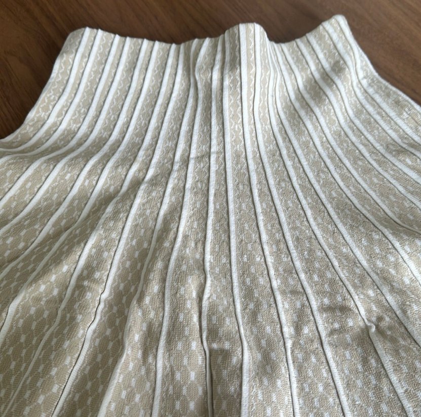 Bej Pilili Midi Triko Etek - Görsel 5