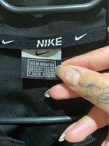 Nike crop - Görsel 2