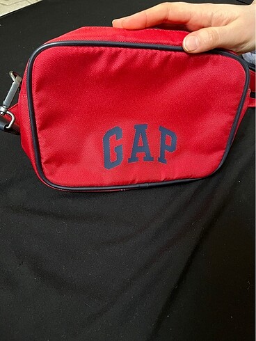 GAP marka kol çantası