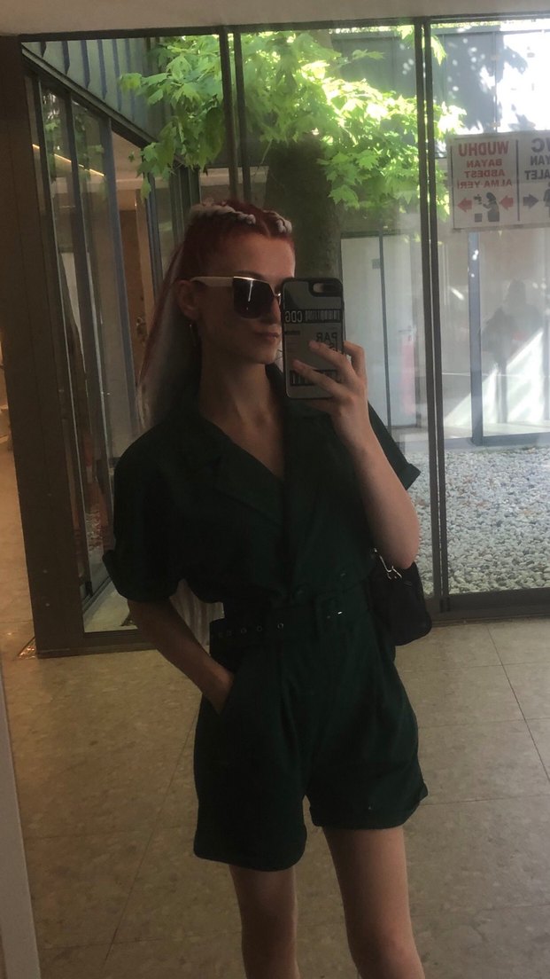 Kemerli Kısa Yeşil Kadın Tulum - Görsel 3