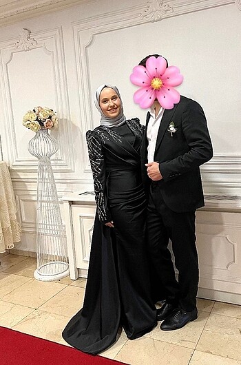 40 Beden Siyah Taşlı Abiye