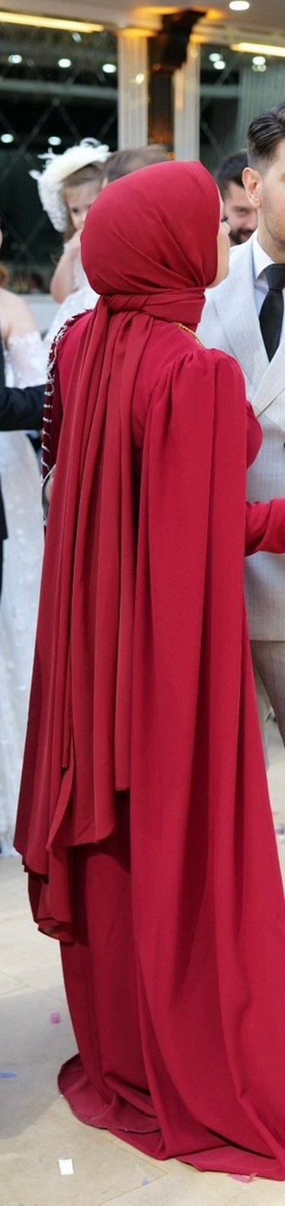 Bordo İşlemeli Uzun Kollu Abiye Elbise - Görsel 4