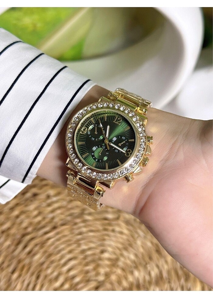 Zirkon taş detaylı kadın kol saati - Görsel 2