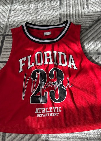 Kırmızı Baskılı Sporcu Atlet - Görsel 4