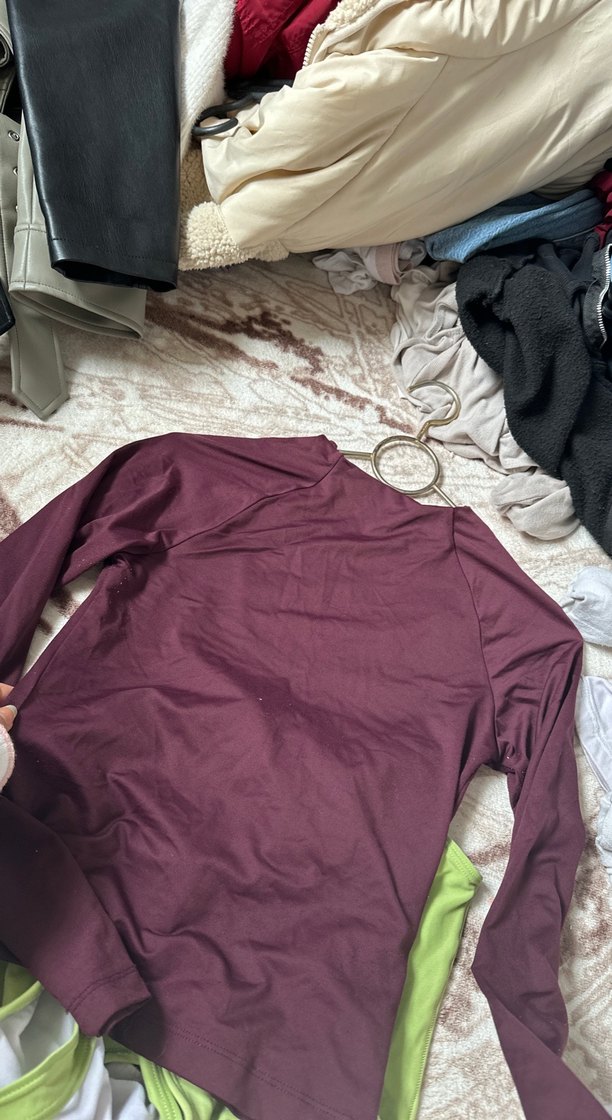 Bordo Hamile Boğazlı Uzun Kollu Tişört - Görsel 3