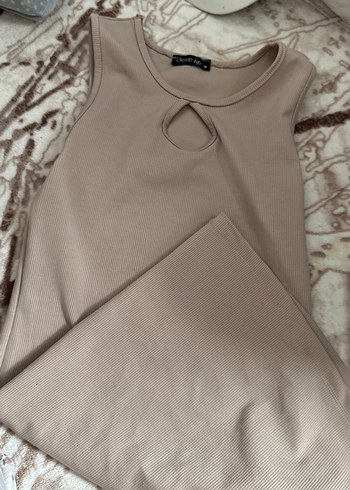 V Yaka Bej Uzun Kollu Kolsuz Triko Elbise - Görsel 3