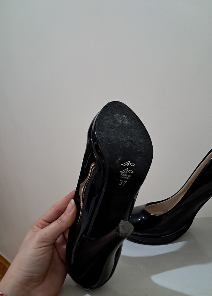 Topuklu ayakkabı - Görsel 2