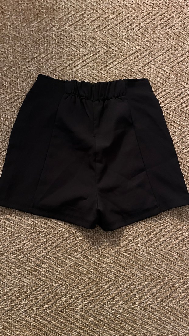 Siyah Mini şort etek - Görsel 2