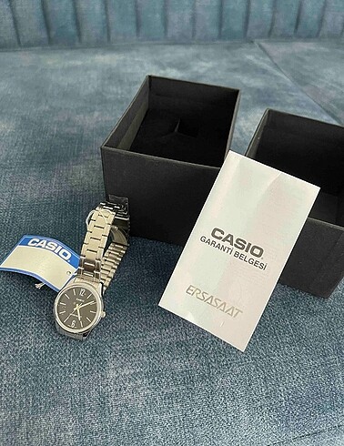 Casio siyah kol saati