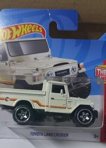  Beden Hot Wheels Treasure Hunt Pack