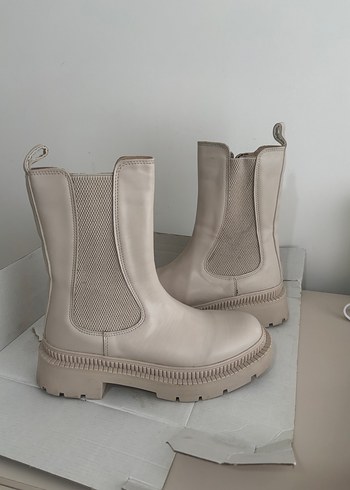 Bej Deri Kadın Bot - Görsel 3