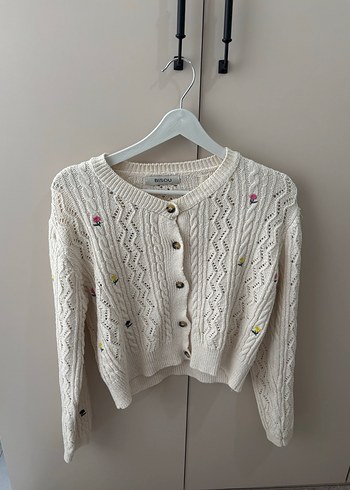 Nakışlı Beyaz Örgü Bohem Hırka - Görsel 2