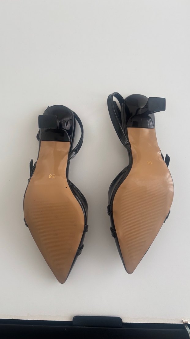 Kemer Detaylı Siyah Stiletto - Görsel 5