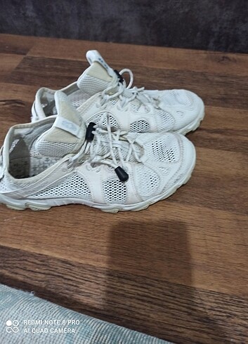 38 Beden beyaz Renk Salomon marka az giyilmiş spor ,deniz günlük ayakkabı 