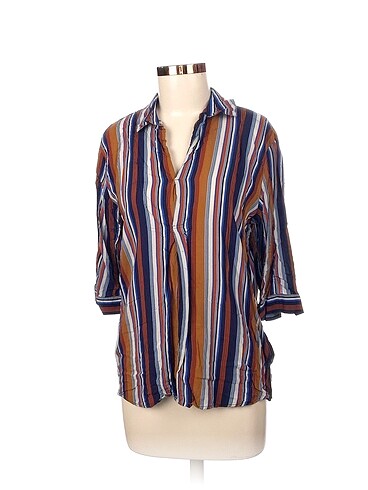 LC Waikiki Bluz %70 İndirimli.