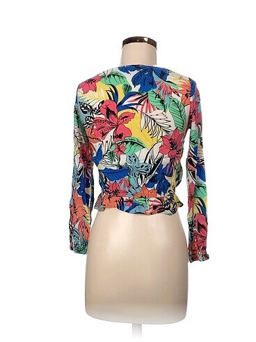 s Beden LC Waikiki Bluz %70 İndirimli.