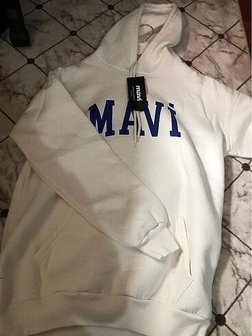 Mavi sweatshirt