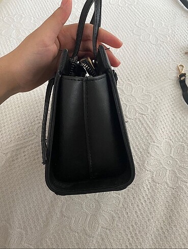  Beden Siyah çanta