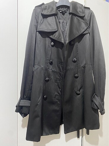 Zara trenchcoat