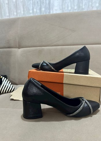 Kahverengi Tokalı Kadın Topuklu Bot - Görsel 8