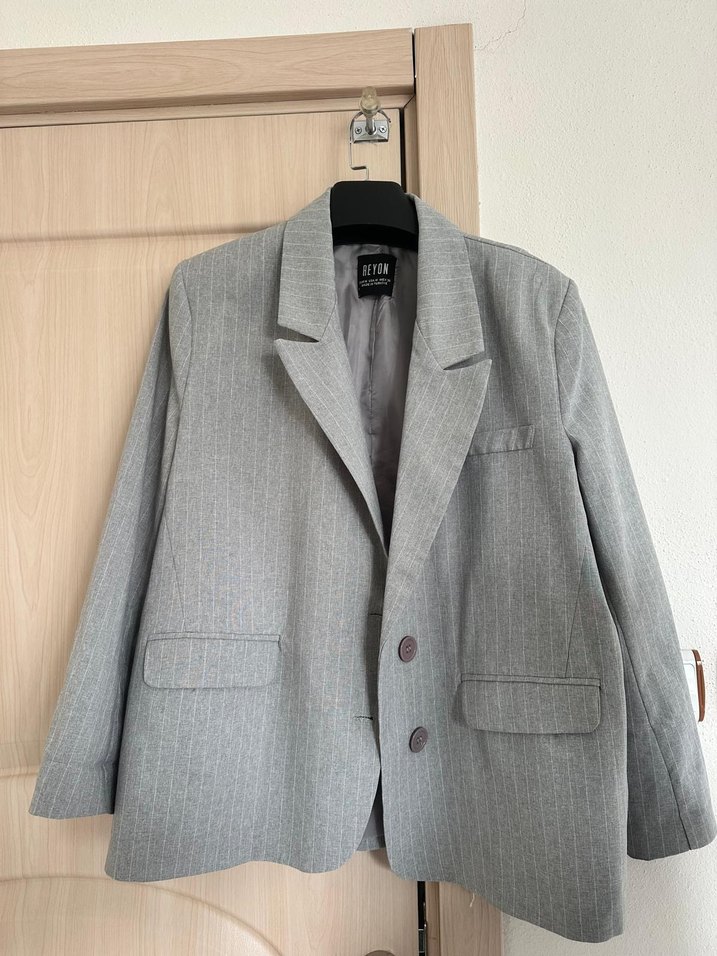 Gri Düğmeli Kadın Blazer Ceket - Görsel 2