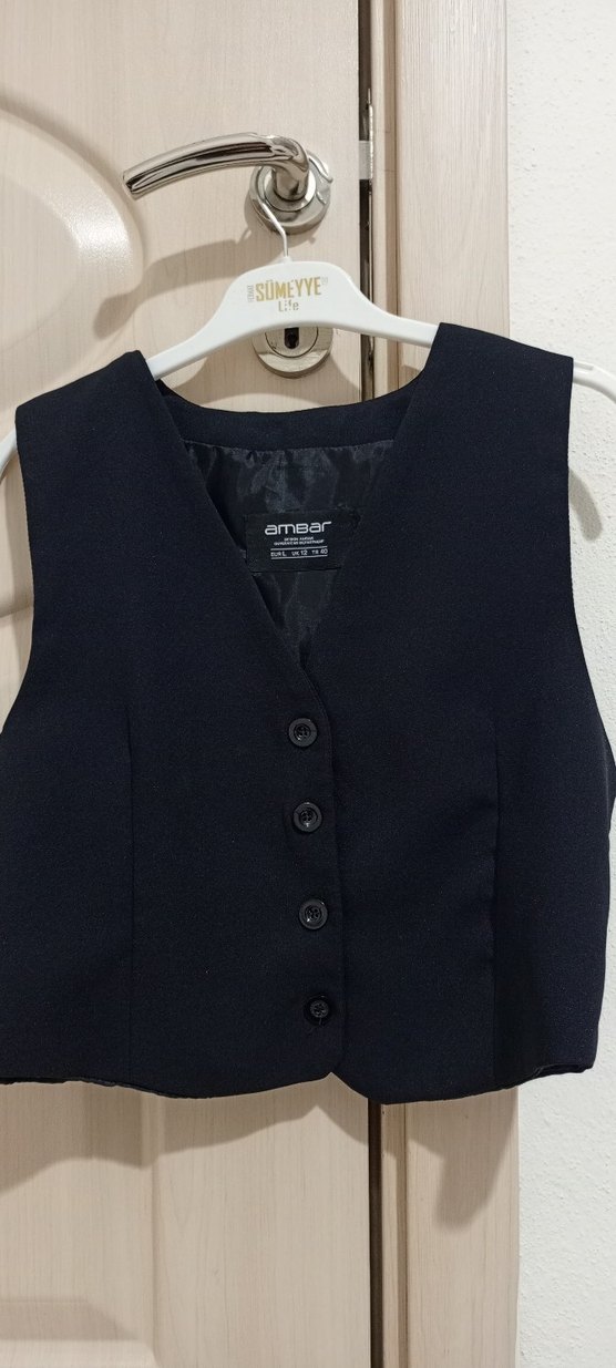 Düğmeli Siyah Kadın Yelek - Görsel 4