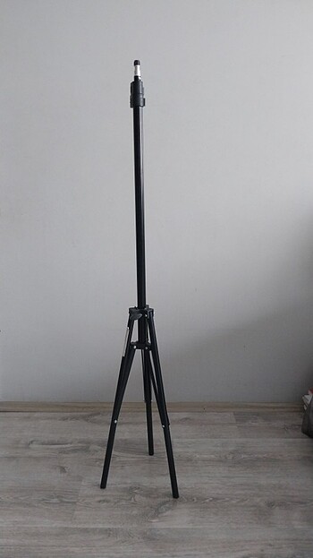 Büyük boy tripod