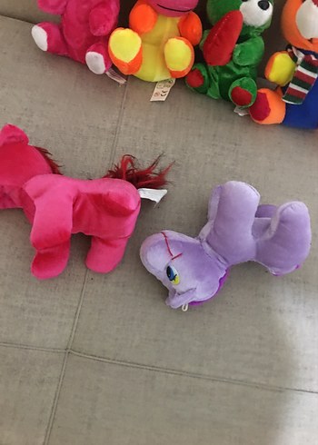 Diğer Renkli Peluş Oyuncak Seti