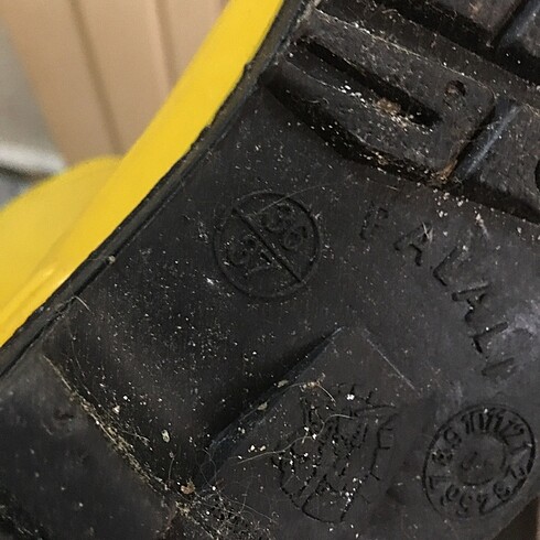 37 Beden Kaliteli plastik naylon çizme