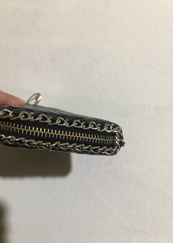 Zincir Detaylı Siyah Yılan Desenli Deri Kadın Cüzdanı - Görsel 3